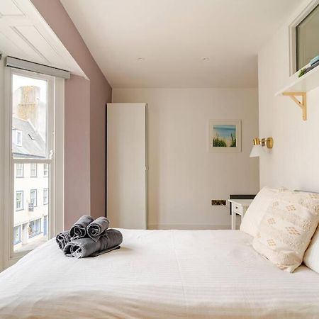 Stunning 2 Bed Apartment, Heart Of The Barbican Plymouth Exterior photo